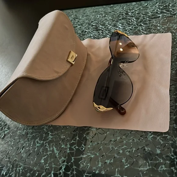 Chloé Bleux Ombré Almonde Eye Gold frame shades sunglasses tortoise arms - Picture 4 of 12